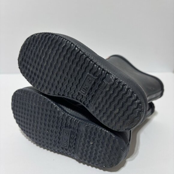 Hunter Toddlers’ First Classic Rain Boots Navy, Boys’ Size 6 M - Picture 5 of 5